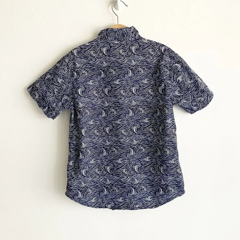 Old Navy Built In Flex Wave Shirt Boys Sz 6-7 Navy Blue Short Sleeve Button Down
